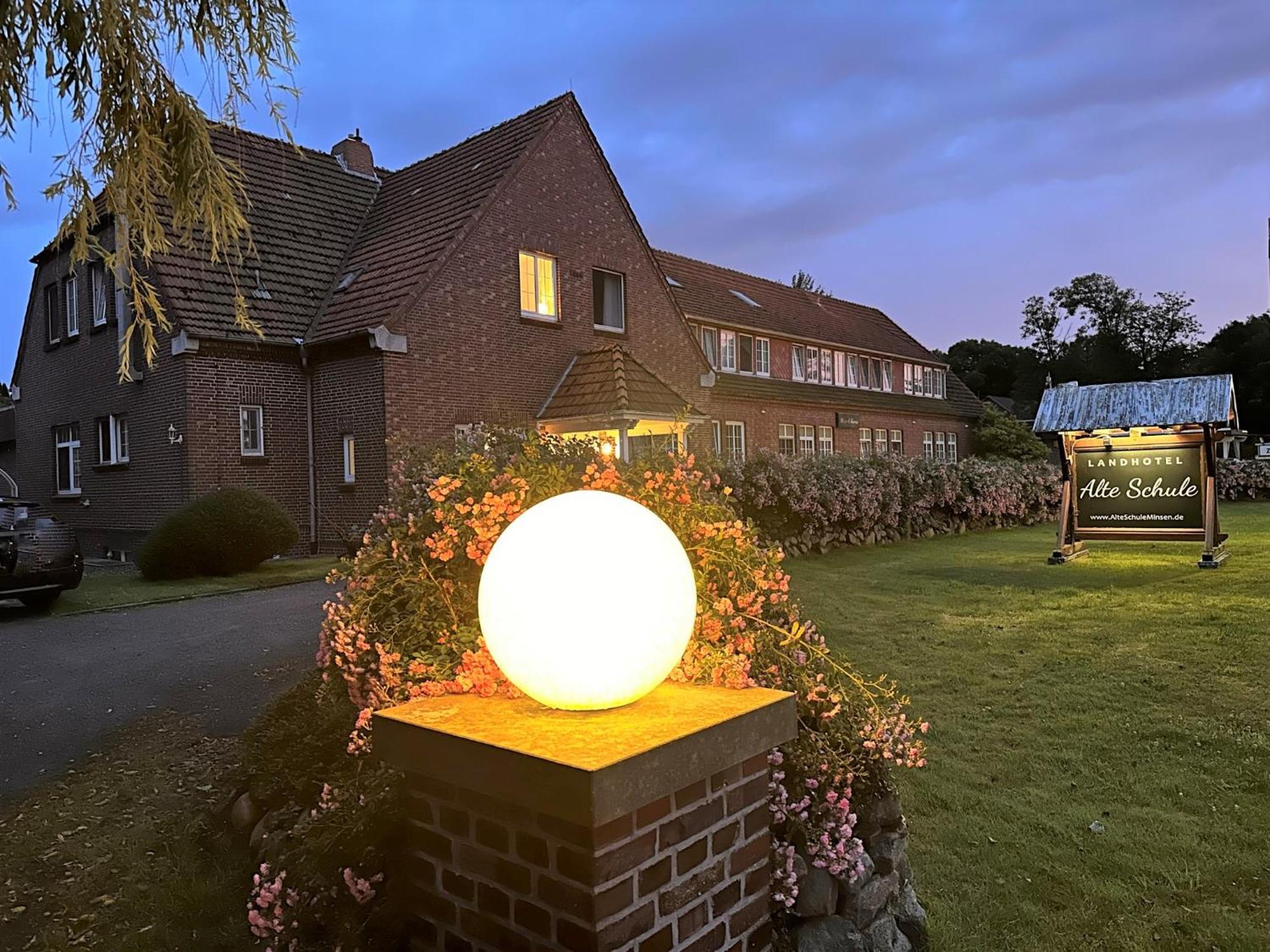 Landhotel Alte Schule - Hotel Garni Schillig Exterior photo